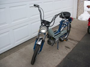 mopeds 008